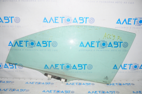 Glass of the front left door Honda Accord 13-15 4mm, scratches
