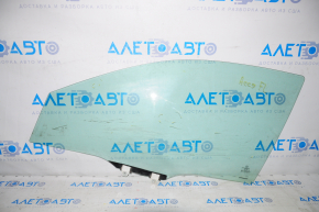 Glass of the front left door Honda Accord 13-15 4mm, scratches