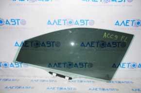 Glass of the front left door Honda Accord 13-15 4mm, scratches