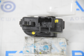 Actuator motor heater drive Ford Fusion mk5 13-20 with traction