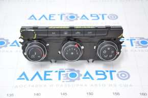 VW Jetta 19-21 heater control without seat heating, bumps and crack on glass