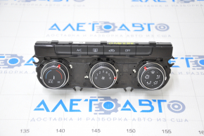 Climate control VW Golf 15-21 glass rubbed