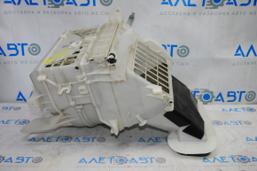 The bare body ventilation, right side of the Toyota Prius 20 04-09