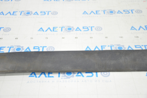 Lip extension front bumper central part Chevrolet Volt 16 - worn