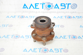 Subaru Forester 14-18 SJ rear right hub is rusty, bearing is humming