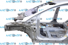 Front quarter left Ford Focus mk3 11-18 silver UX on the body