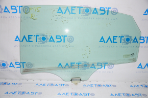 Glass of the rear left door Hyundai Sonata 15-19 scratches