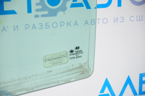 Glass of the rear left door Hyundai Sonata 15-19 scratches