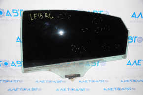 Glass of the rear left door Hyundai Sonata 15-19 scratches