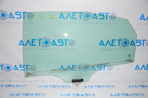 Glass of the rear left door Hyundai Sonata 15-19 scratches