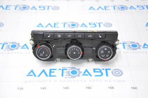 Climate control VW Passat b7 12-15 USA manual with heating, cracked and rubbed glass