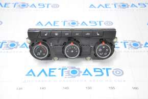 Climate control VW Passat b7 12-15 USA manual, glass is rubbed