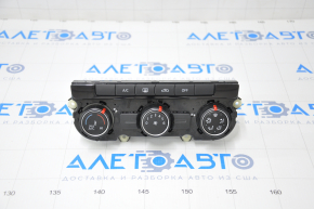 Climate control VW Passat b7 12-15 USA manual, glass is rubbed