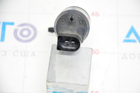 Chevrolet Volt 16-19 Windshield Washer Motor