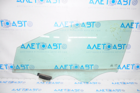 Glass of the front left door Hyundai Sonata 15-19 scratches