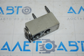 Mercedes CLA 14-19 Air Conditioner Heater Valve