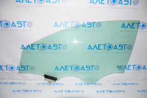 Glass of the front left door Hyundai Sonata 15-19 scratches