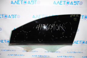 Glass of the front left door Hyundai Sonata 15-19 scratches