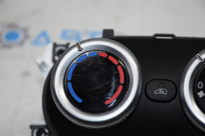 Climate control heater Fiat 500L 14- scratches