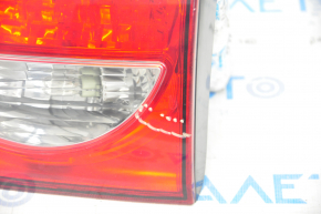 Light inside trunk lid right Toyota Sequoia 08-17 cracks