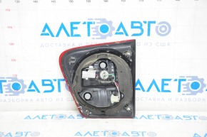 Light inside trunk lid left Toyota Sequoia 08-17 cracks