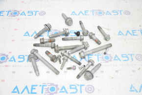 Chevrolet Volt 16 rear suspension hardware - incomplete