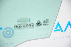 Front left door glass Kia Optima 16-20 scratches