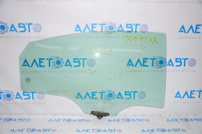 Glass door rear right Hyundai Sonata 11-15 scratches