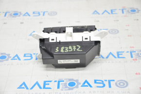 Toyota Sequoia 08-16 Rear Seat Climate Control Crack