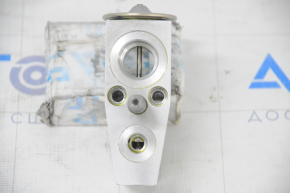 Ford Flex 09-19 Air Conditioner Heater Valve