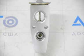 Ford Flex 09-19 Air Conditioner Heater Valve