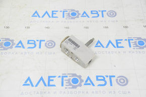 Ford Flex 09-12 Air Conditioner Heater Valve