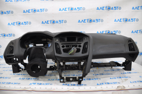 Torpedo front panel without AIRBAG Ford Focus mk3 15-18 rest black, crack in the strip, worn steering wheel pad