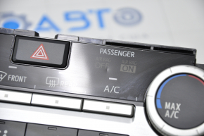 Climate control Toyota Camry v50 12-14 usa manual scratches on glass and trim, knobs are worn