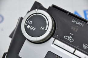 Climate control Toyota Camry v50 12-14 usa manual scratches on glass and trim, knobs are worn