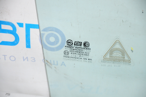 Glass door front right Hyundai Santa Fe 00-06 scratches