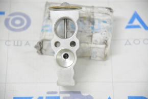 Mazda CX-9 16-21 rear air conditioner heater valve