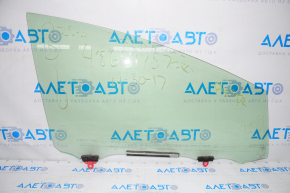 Glass door front right Toyota Prius V 12-17 scratches