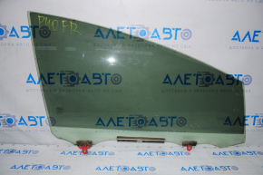 Glass door front right Toyota Prius V 12-17 scratches
