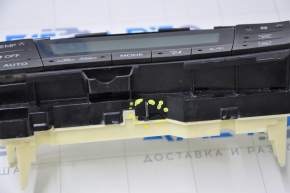 Climate control Toyota Prius 30-11 10-12 pre-rest glass and button are rubbed, the mount is broken
