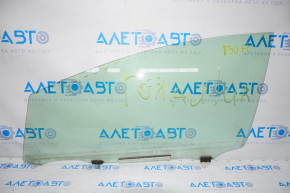 Glass of the front left door Toyota Prius 30 10-15 scratches