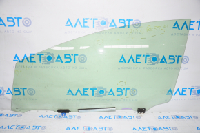 Glass of the front left door Toyota Prius 30 10-15 scratches