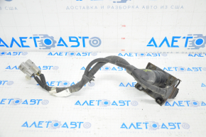 Toyota Sequoia 08-10 towbar socket cover defect