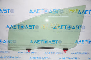 Glass door front left Toyota Prius V 12-17 scratches