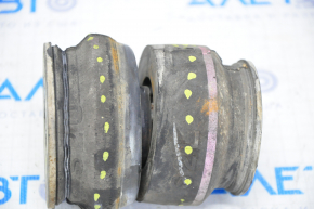 Toyota Sequoia 08-16 body cushion second, cracked