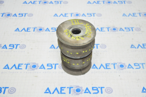 Toyota Sequoia 08-16 body cushion third, cracked