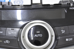 Climate control Toyota Prius V 12-17 scratches, rubbed glass
