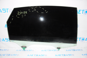 Glass door rear right Toyota Prius V 12-17 scratches