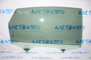 Glass door rear right Toyota Prius V 12-17 scratches