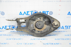 Lower control arm under the spring rear left Toyota Sequoia 08-16 torn boot